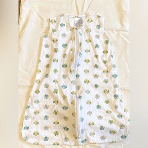Infant sleep sack, size small.